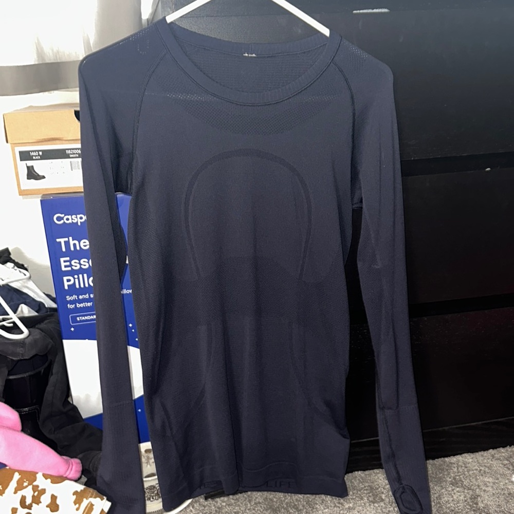 Lulu Lemon Swiftly Tech Long Sleeve Navy